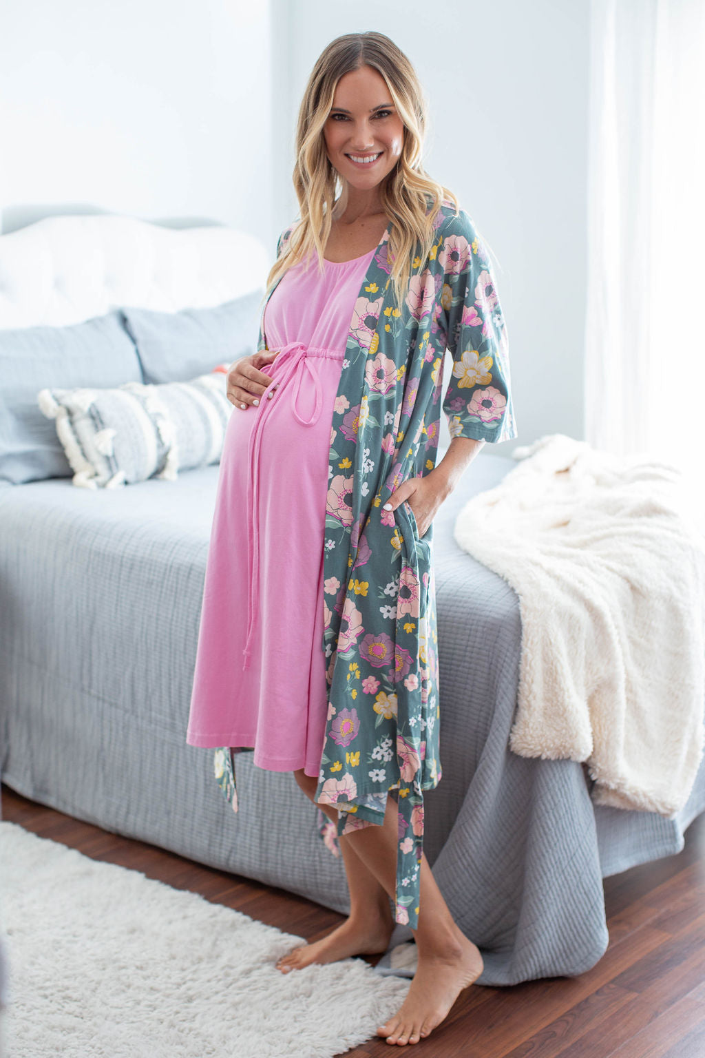 Charlotte Pregnancy Postpartum Robe Pink Labor Gown