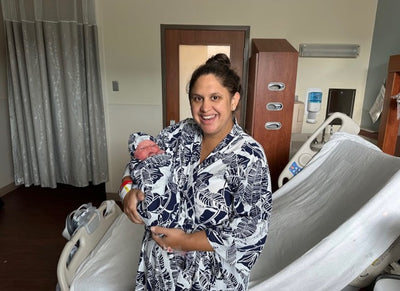 Serra Pregnancy/Postpartum Robe & Matching Swaddle Blanket & Hat Set