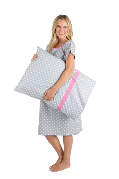 Lisa Delivery Gownie & Matching Pillowcase Set