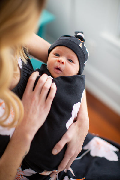 Willow Swaddle Blanket & Newborn Hat Set