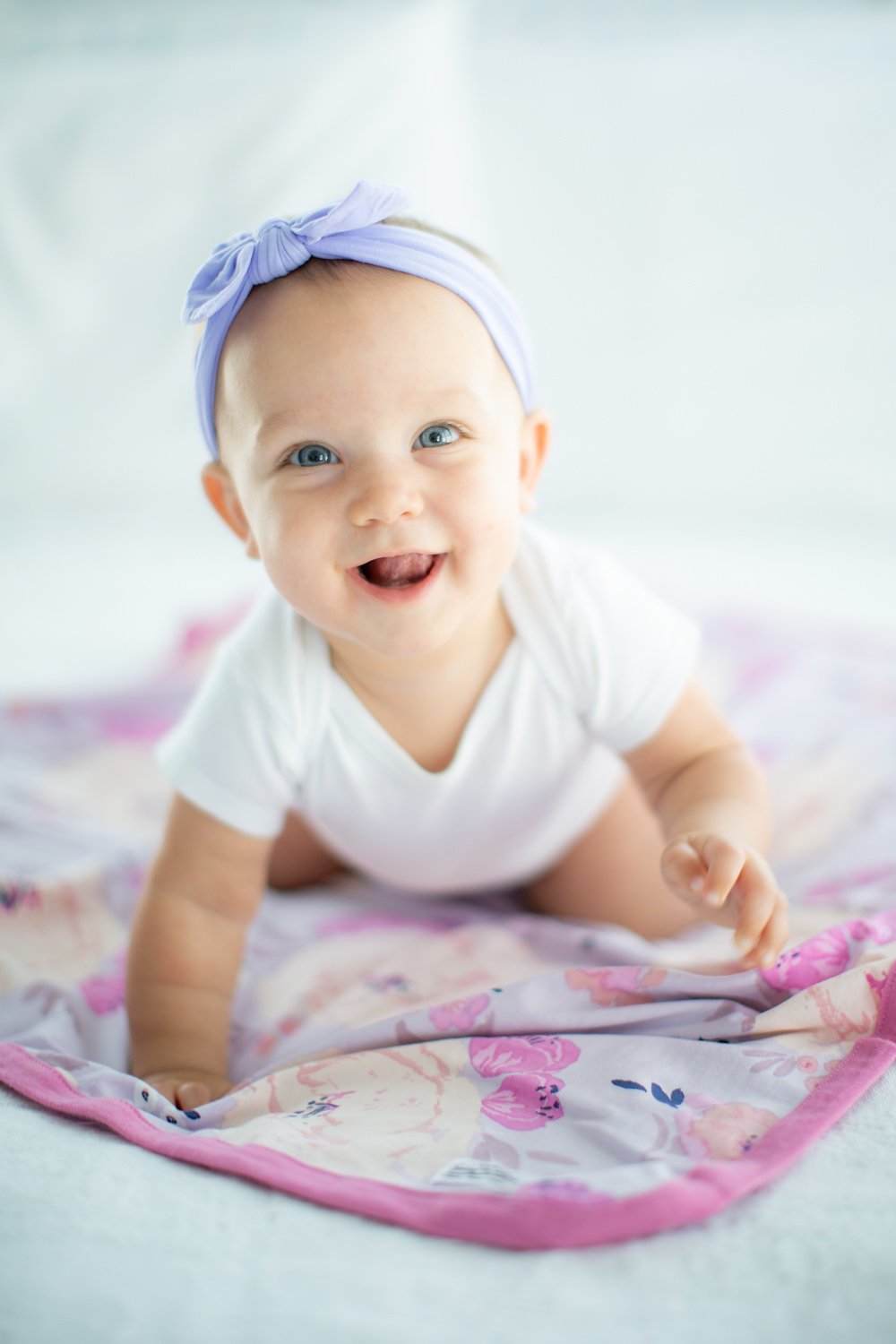 Knotted Bow Newborn Headbands