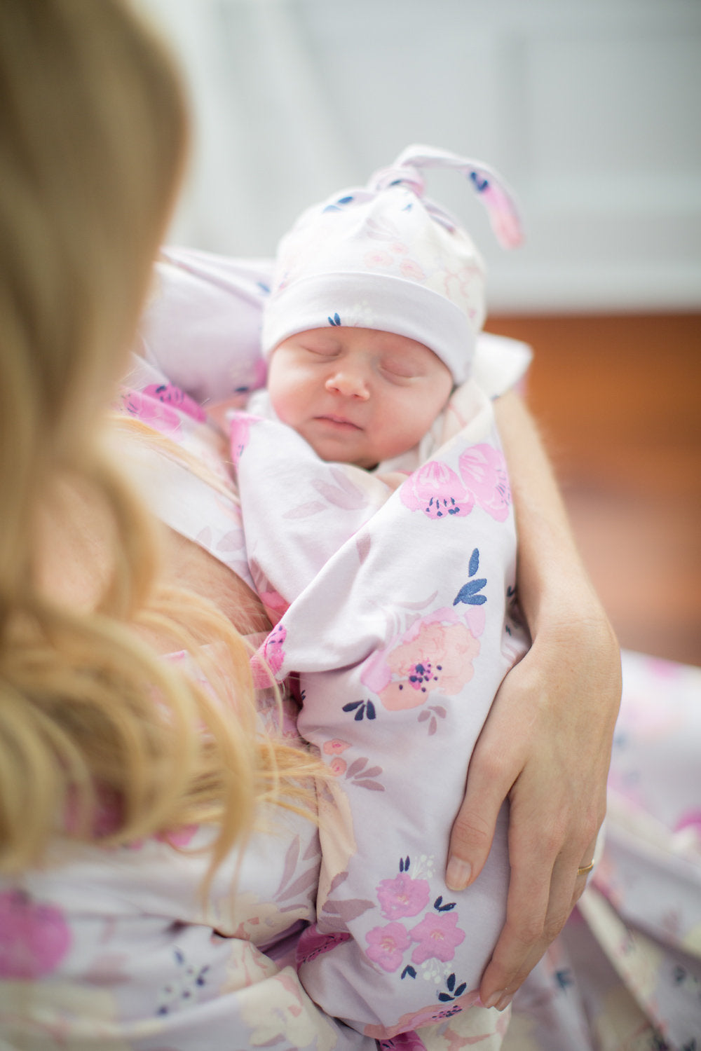 Anais Floral Swaddle Blanket and Newborn Hat Set