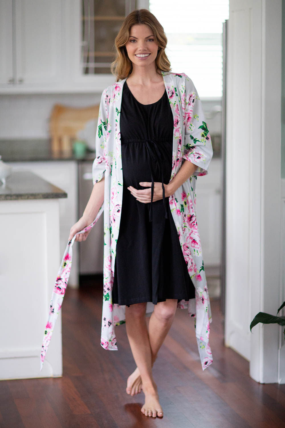 Olivia Pregnancy/Postpartum Robe & Black Labor Gown