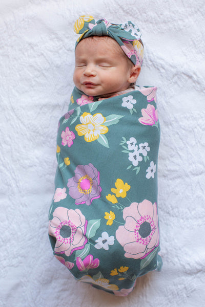 Charlotte Pregnancy/Postpartum Robe & Matching Swaddle & Dad T-Shirt