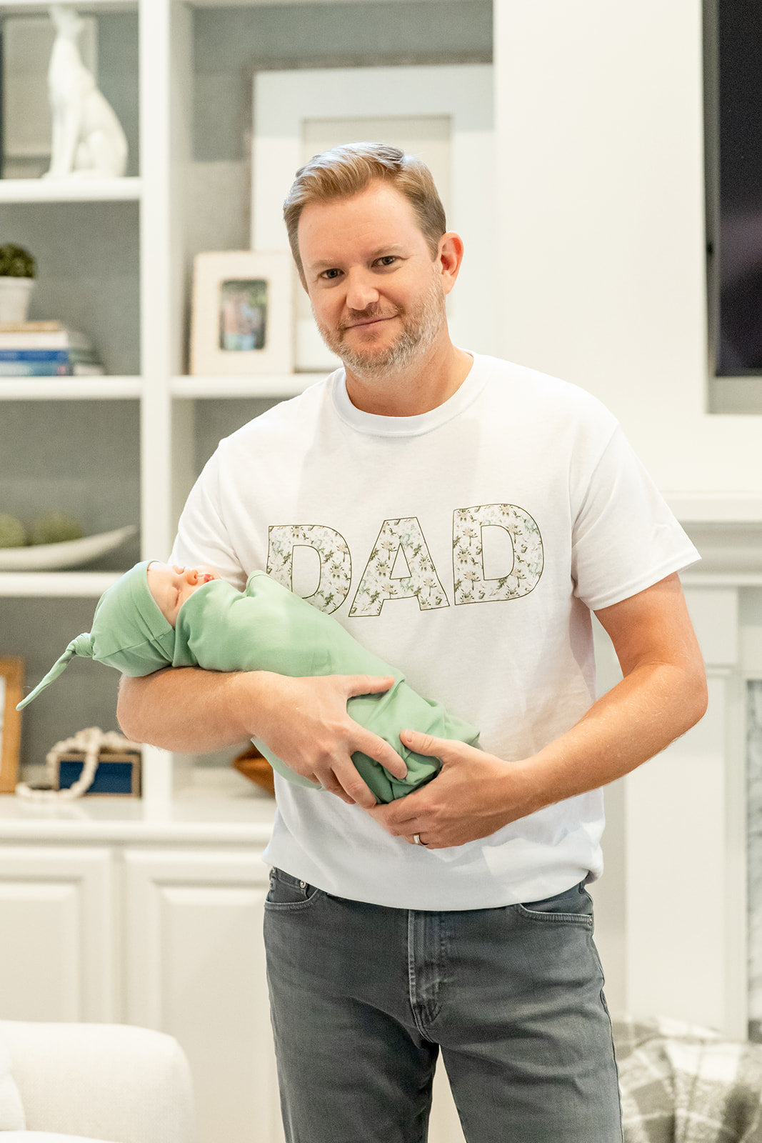 Hadley Pregnancy/Postpartum Robe & Sage Swaddle & Dad T Shirt