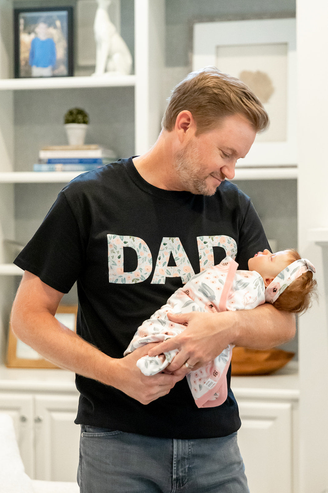 Ivy Pregnancy/Postpartum Robe & Matching Swaddle & Dad T Shirt
