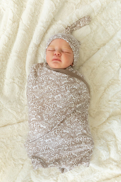 Brooklyn Pregnancy/Postpartum Robe & Matching Swaddle & Dad T Shirt