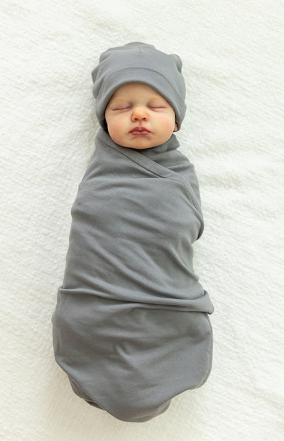 Audrey Pregnancy/Postpartum Robe & Charcoal Swaddle Set & Dad T Shirt