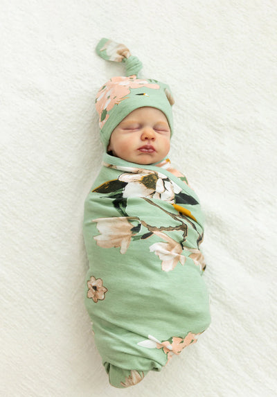 Gia Pregnancy/Postpartum Robe & Matching Swaddle & Dad T-Shirt
