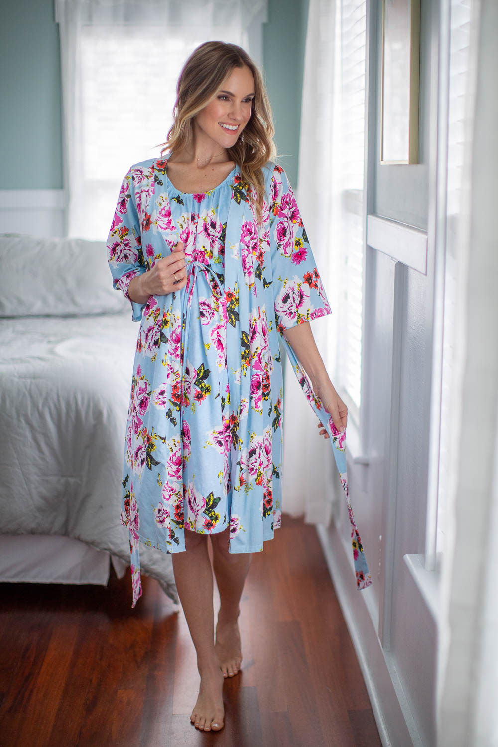 Isla Labor Gown & Matching Pregnancy/Postpartum Robe