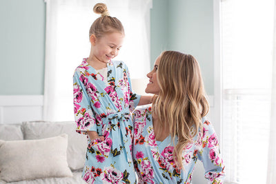 Isla Mom & Daughter Robe Set