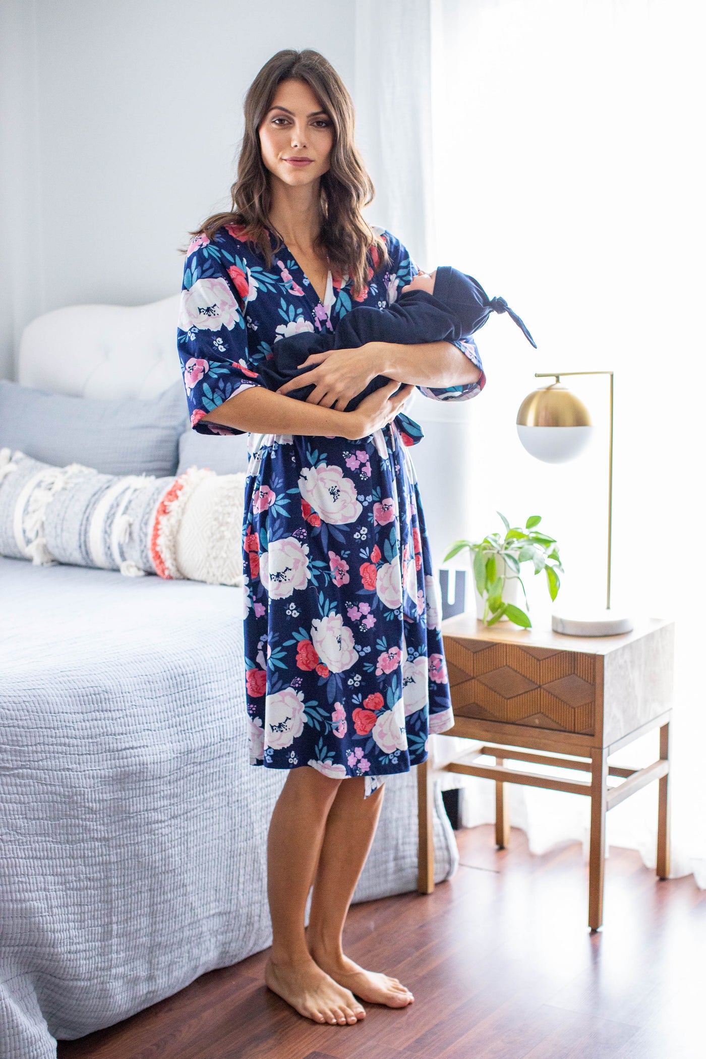 Annabelle Pregnancy/Postpartum Robe & Navy Blue Swaddle Blanket Set