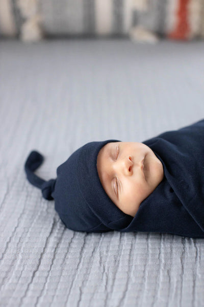 Rose Pregnancy/Postpartum Robe & Navy Solid Swaddle & Dad T-Shirt