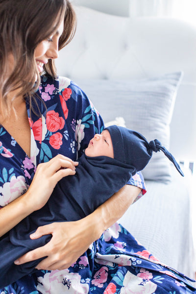 Annabelle Pregnancy/Postpartum Robe & Navy Blue Swaddle Blanket Set