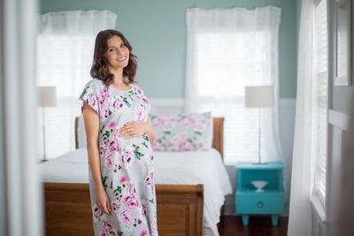 Olivia Floral Pregnancy/Postpartum Hospital Gown Gownie & Delivery Robe Set