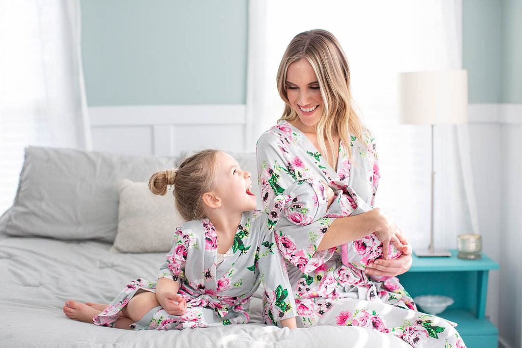 Olivia Little Girl & Mommy Pregnancy/Postpartum Robe & Swaddle Blanket Set