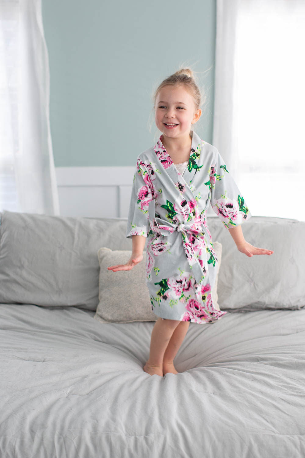Olivia Little Girl Robe