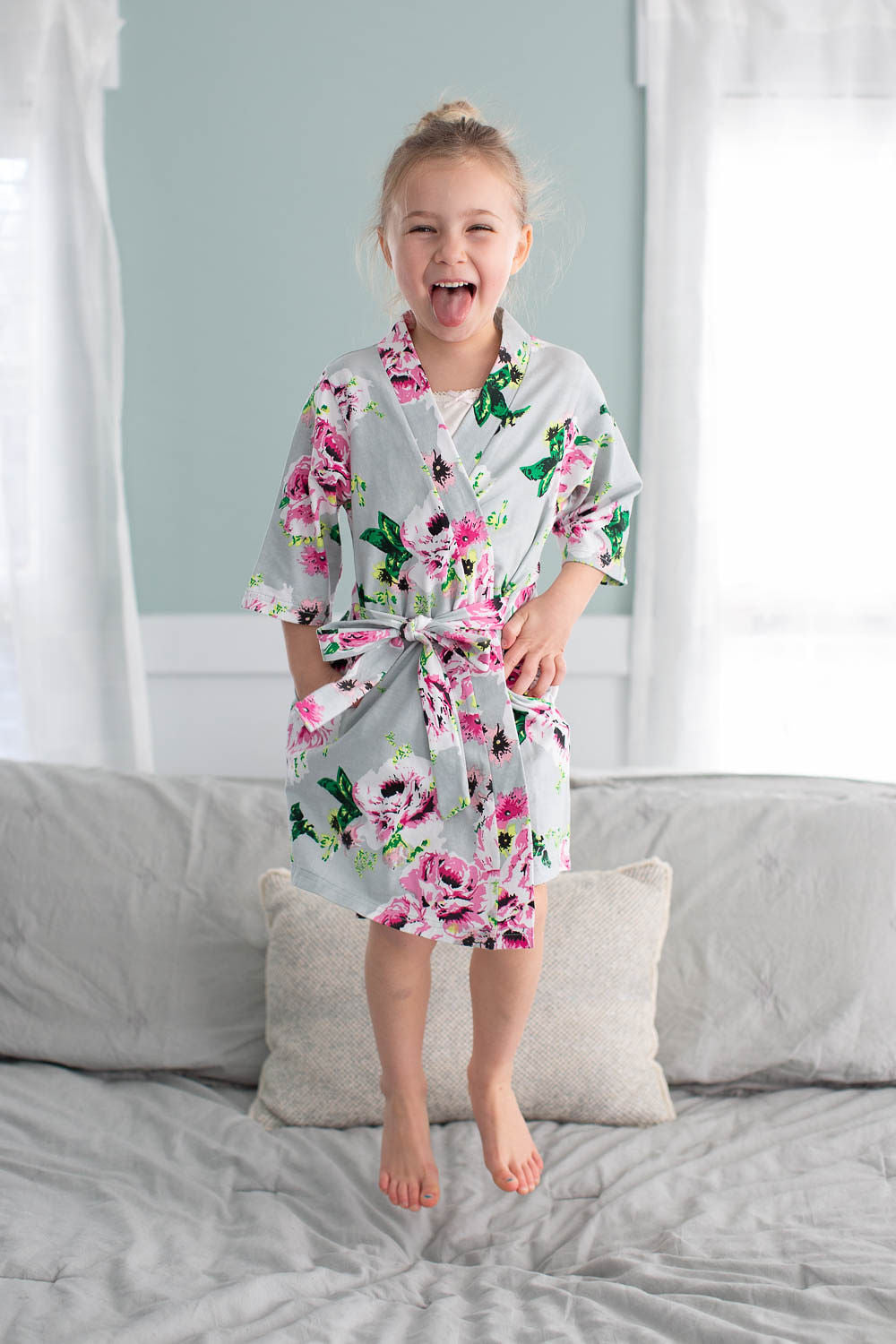 Olivia Little Girl Robe