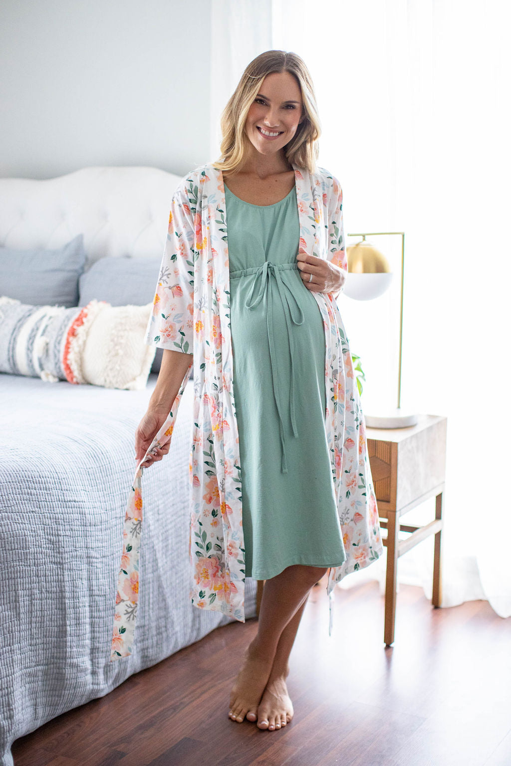 Mila Pregnancy/Postpartum Robe & Sage Labor Gown