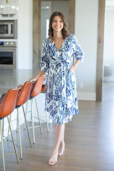 Serra Blue/White Pregnancy/Postpartum Robe