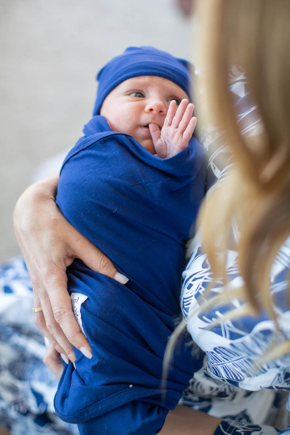 Serra Endless Mama Maternity/Nursing Lounge Dress & Navy Blue Swaddle Blanket Set