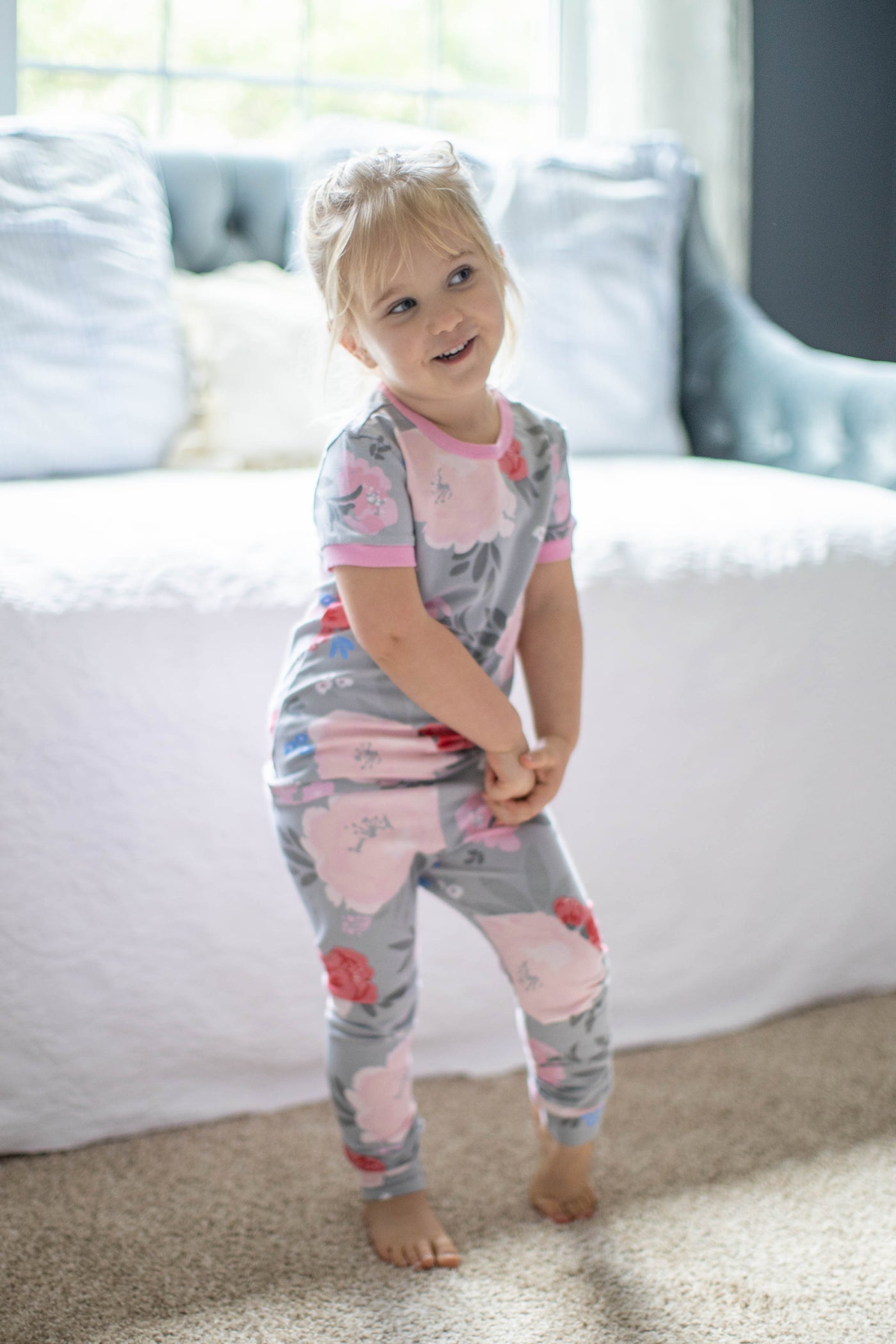 Cute little girl pyjamas shop