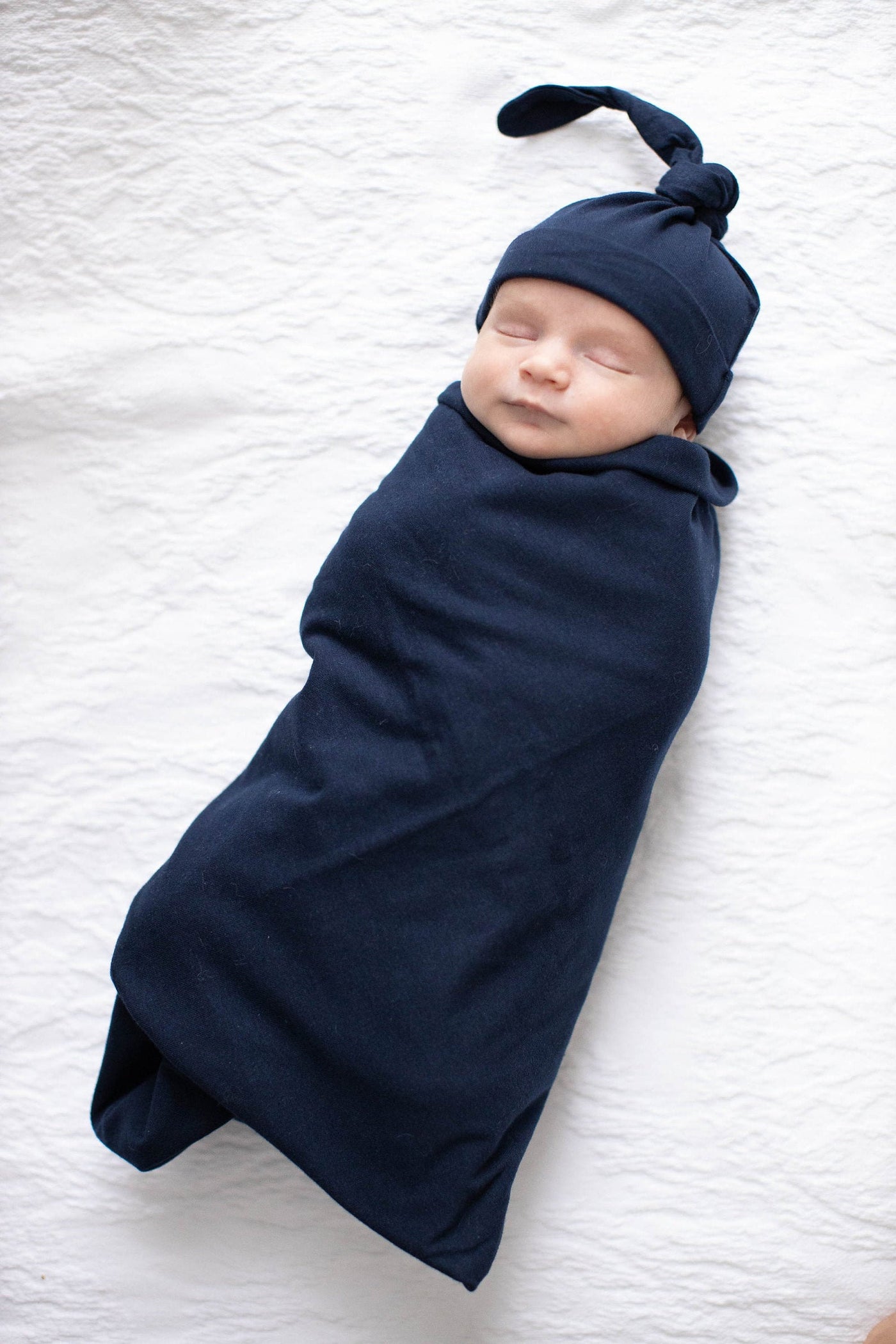 Navy Swaddle Blanket & Newborn Hat Set