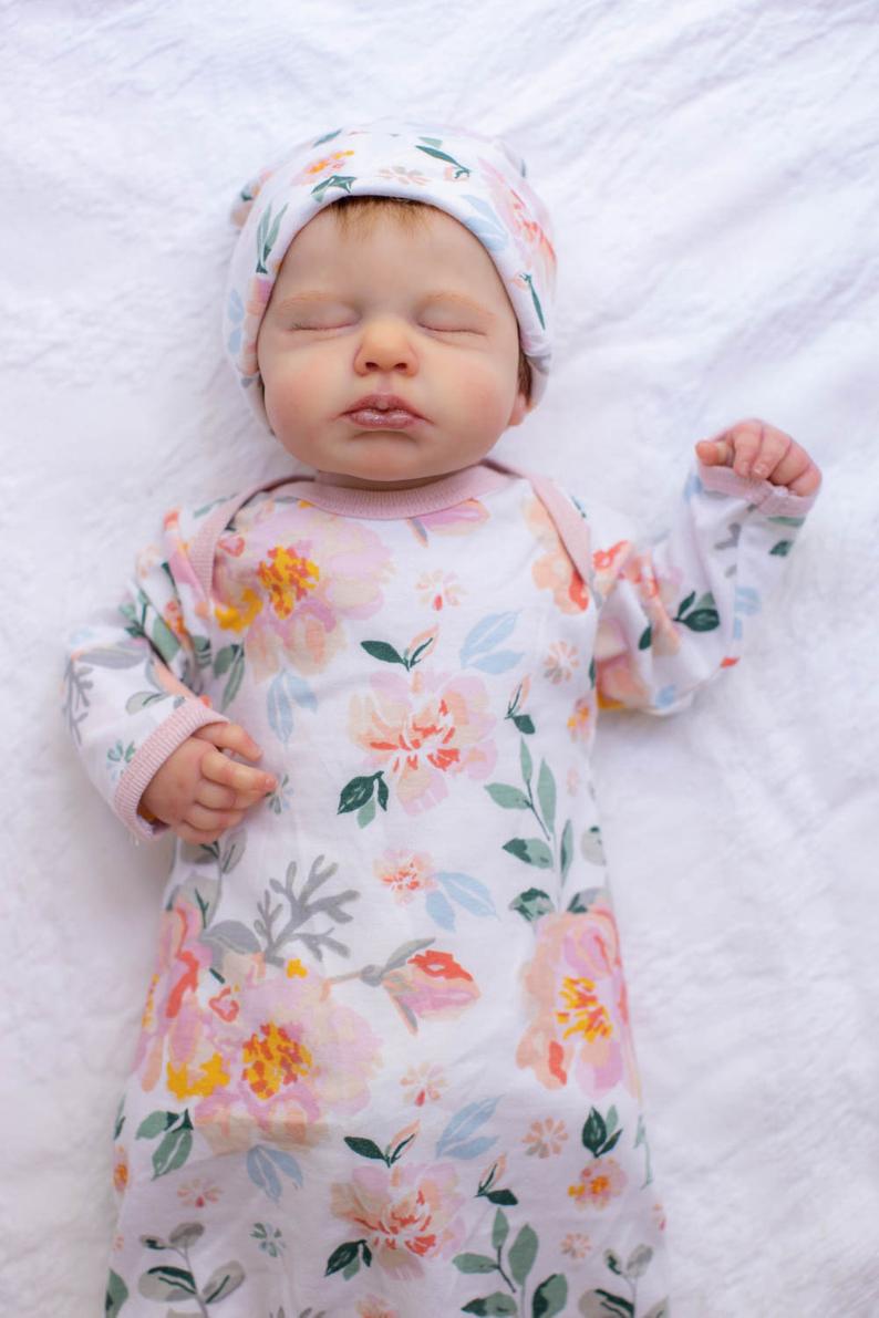 Mila Baby Girl Receiving Gown & Newborn Hat Set