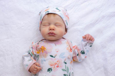 Mila Baby Girl Receiving Gown & Newborn Hat Set